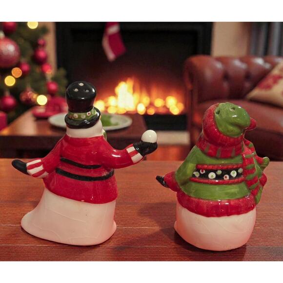 Fitz and Floyd Friends Gather Here Salt and Pepper Shaker Set in Original Box - Picture 4 of 8